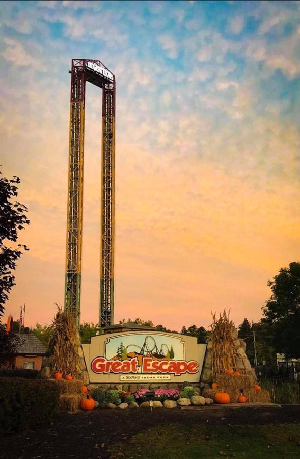 Six Flags Great Escape Lodge&Indoor Waterpark Queensbury Exterior foto